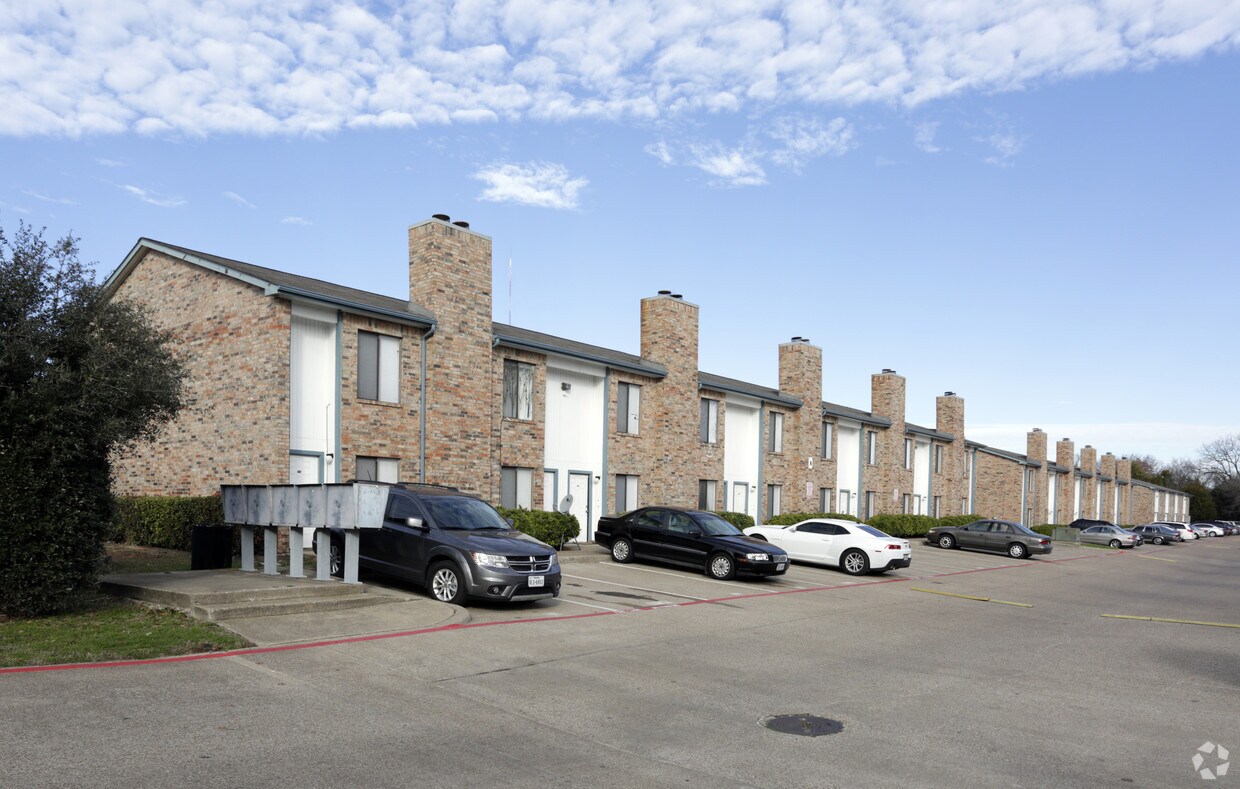 Little Creek Apartments Cedar Hill Tx Apartments Com