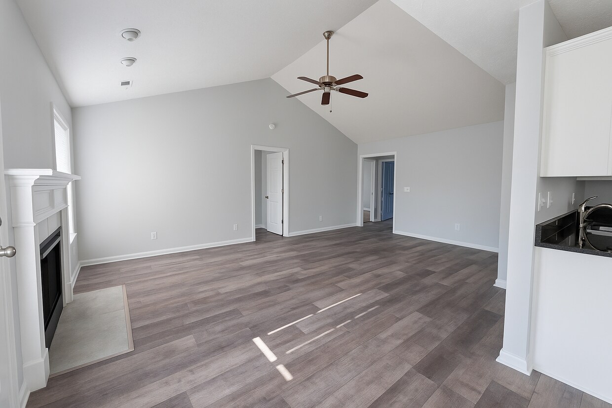 Building Photo - 1465 Aultroy Dr