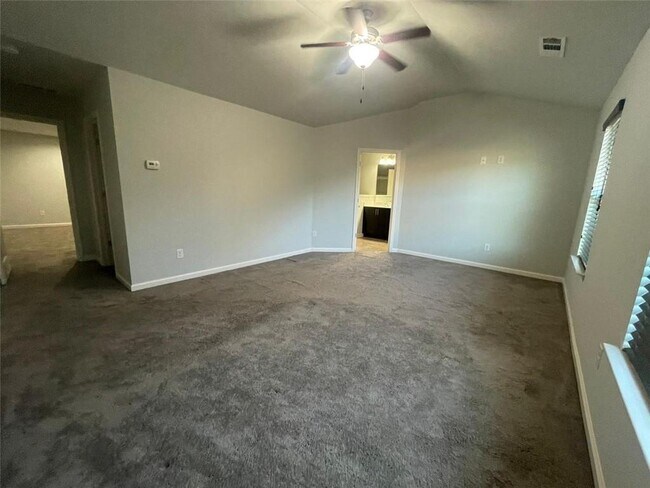 Building Photo - 1305 BRIDGE PEAK Ln