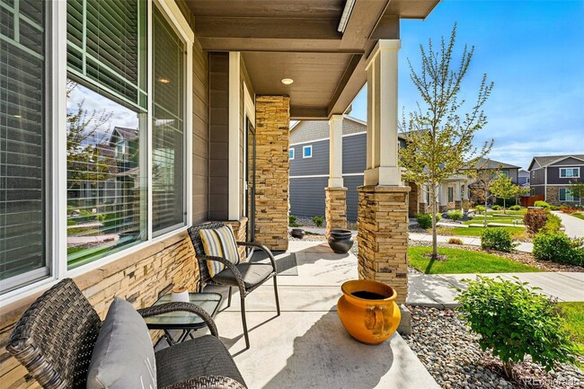 Building Photo - 6833 Longpark Dr