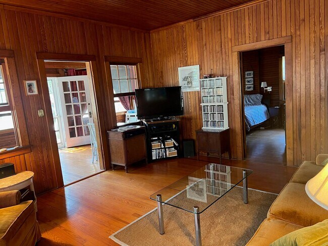 Foto del edificio - 97 Bungalow Ln