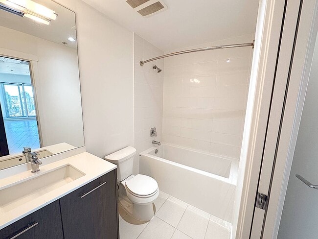 Photo du bâtiment - Centre West - 1510