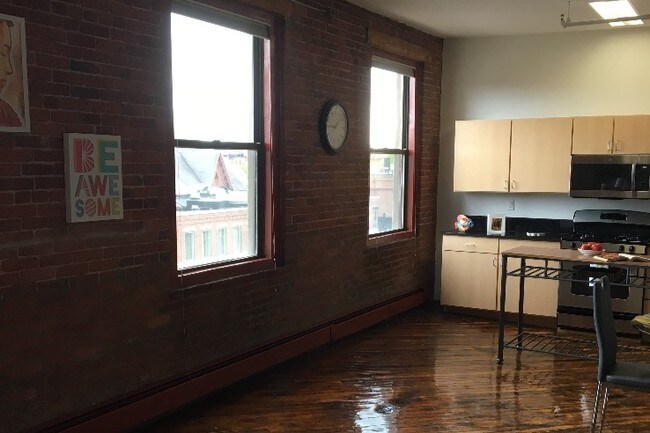 Building Photo - 787 Tremont St