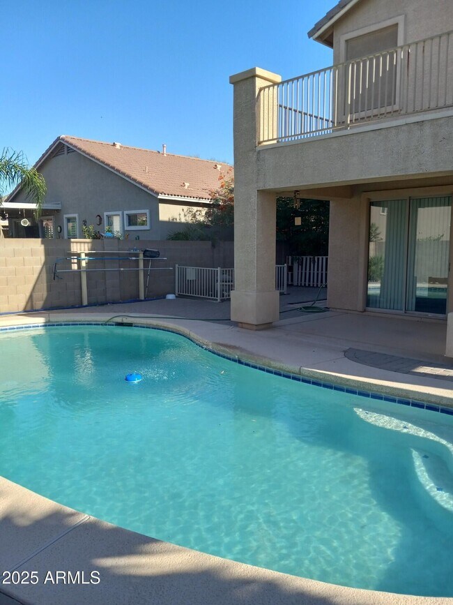 Foto del edificio - 2356 W Jasper Butte Dr