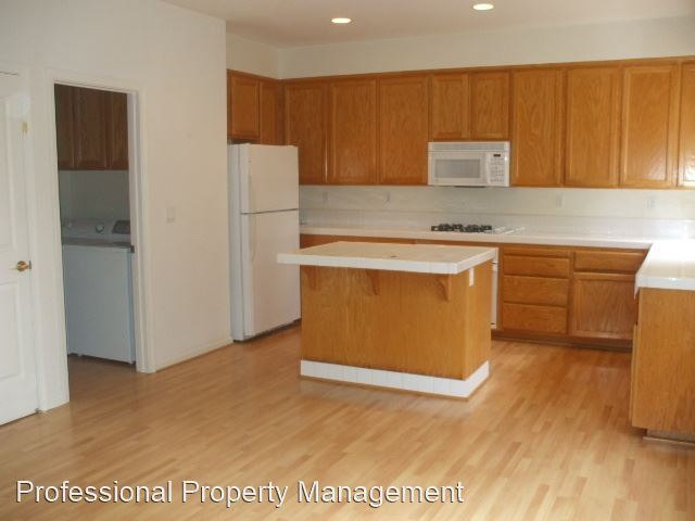 Building Photo - 3 br, 2.5 bath House - 9548 Windrose Lane