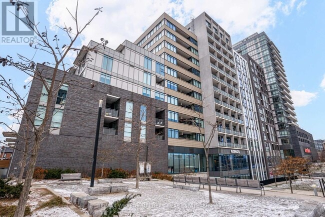 Building Photo - 20 Minowan Miikan Ln