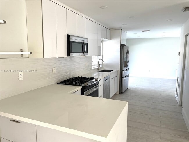 Building Photo - 10273 NW 56th St