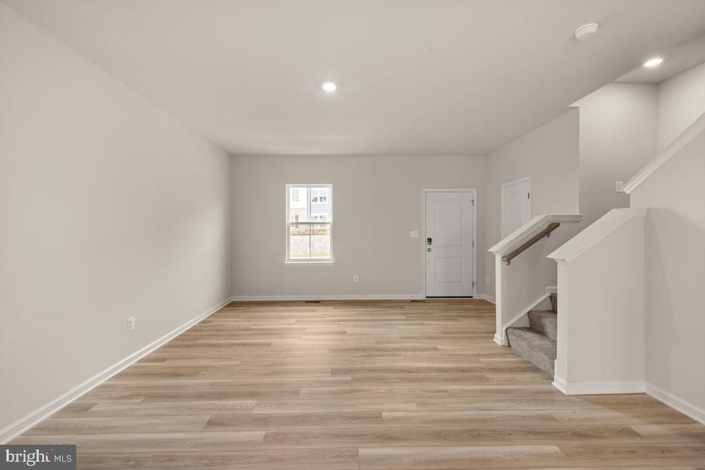 Foto principal - 1357 Cedar Vly Rd