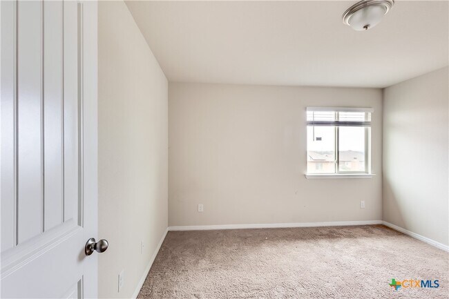 Building Photo - 3621 Aubree Katherine Dr