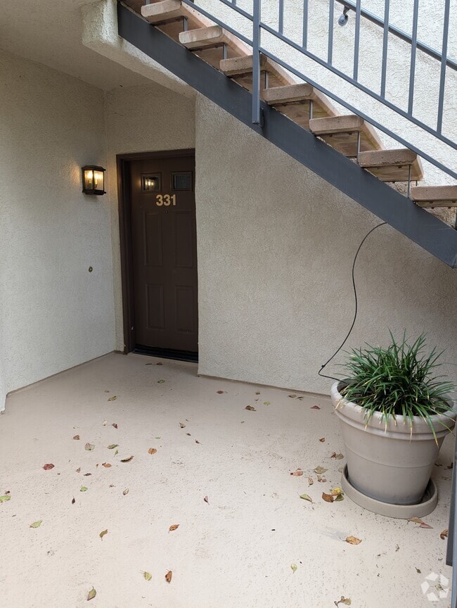Building Photo - 24145 Del Monte Dr.