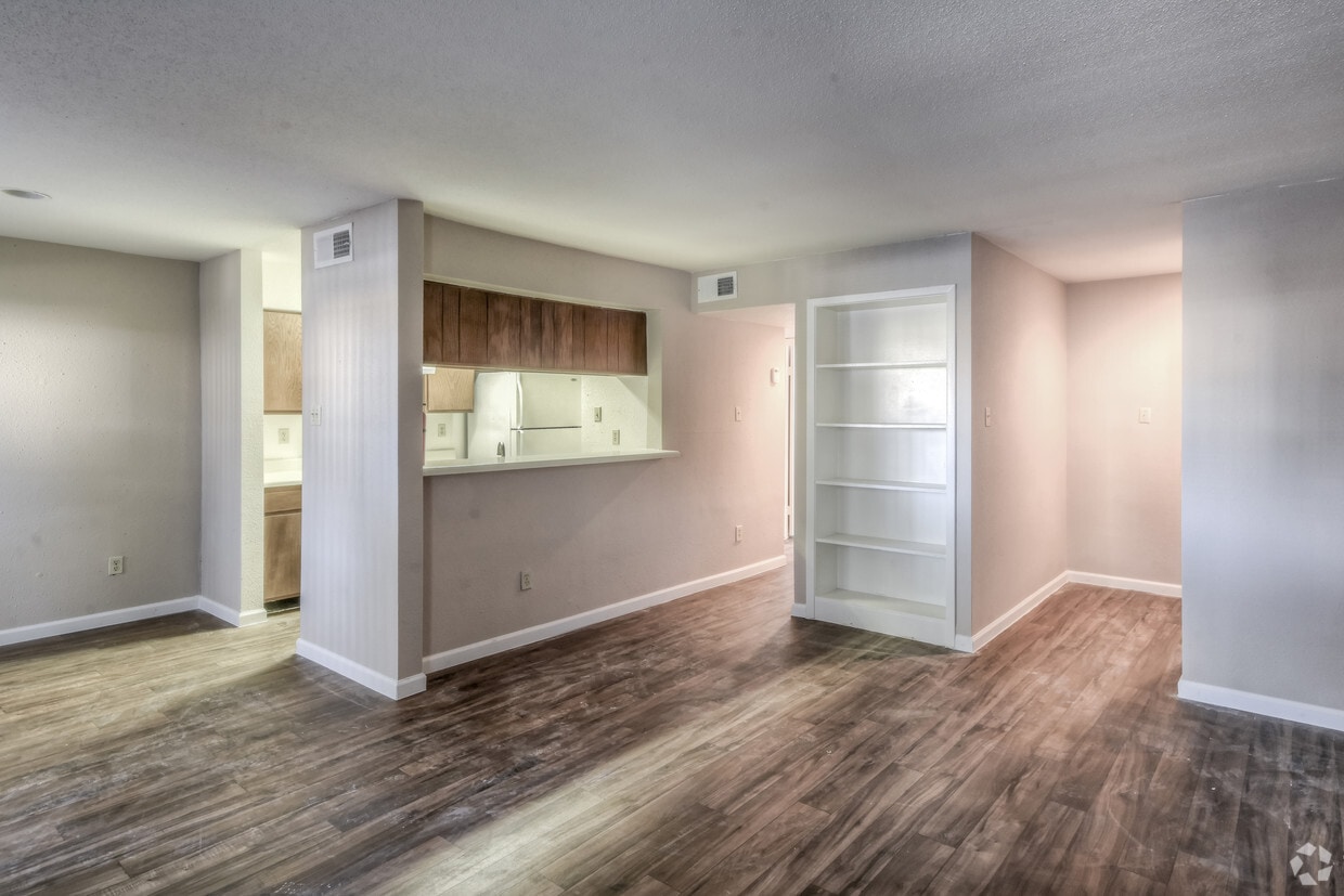 Oaks Of Ashford Point Apartments Houston, TX