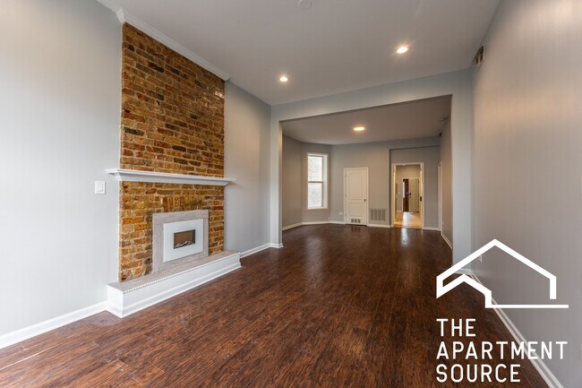 Building Photo - 1711 N Kedzie Ave