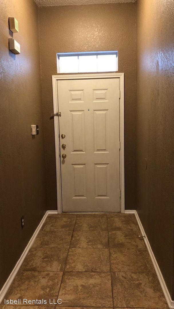 Foto del edificio - 3 br, 2 bath House - 3404 Bamboo Ln