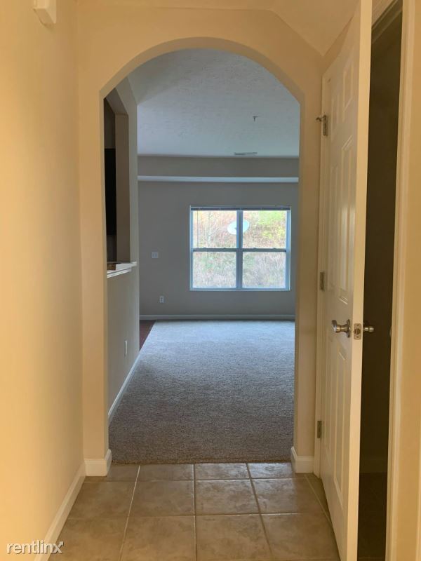 Foto del edificio - 124 Legends Way