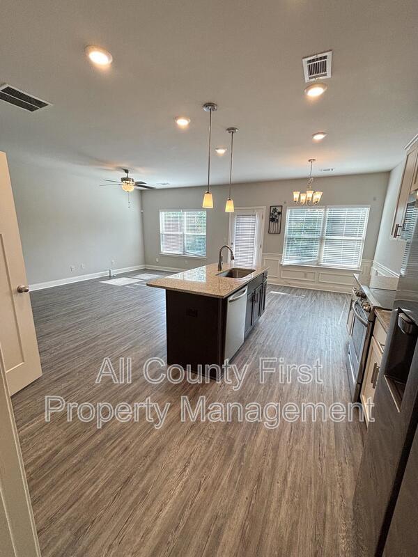 Building Photo - 1380 Sugar Glen Ct