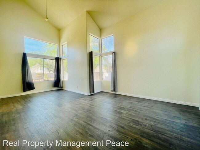Foto del edificio - 4 br, 3 bath House - 9704 Port Huron Lane