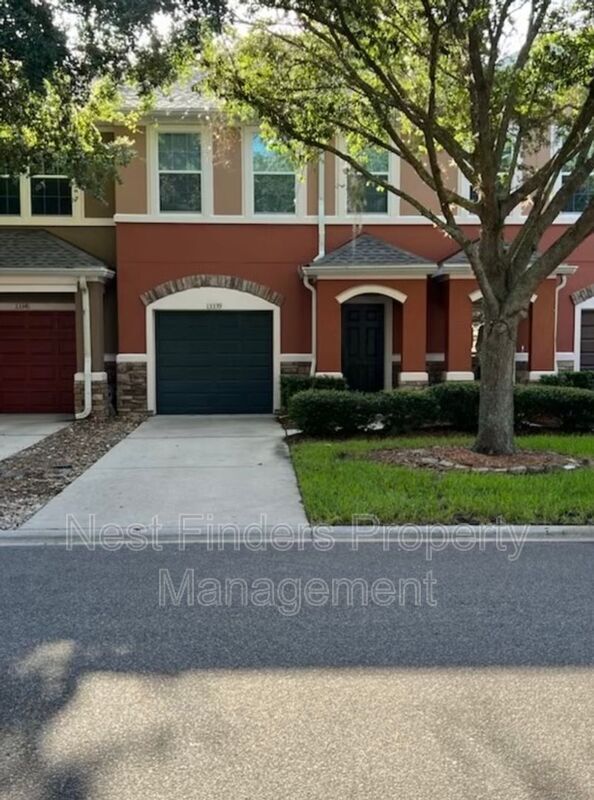 Building Photo - 13339 Solar Dr