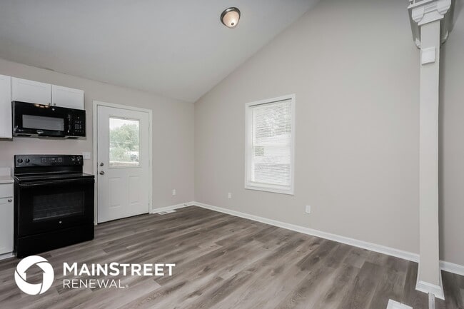 Foto del edificio - 156 Hackberry Ln