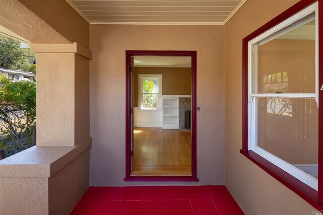 Foto del edificio - 42 Ross Valley Dr