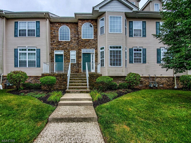 Foto principal - 417 Johnson St