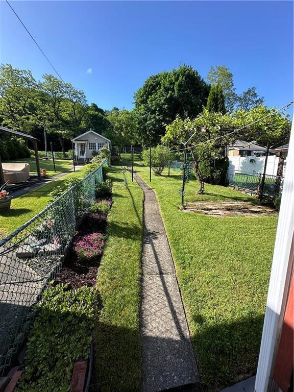 Foto del edificio - 622 E Bertsch St