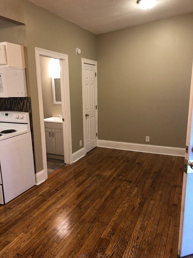 Photo - 238 Rose St Apartment