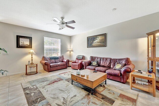 Foto del edificio - 2061 SE Glen Ridge Dr