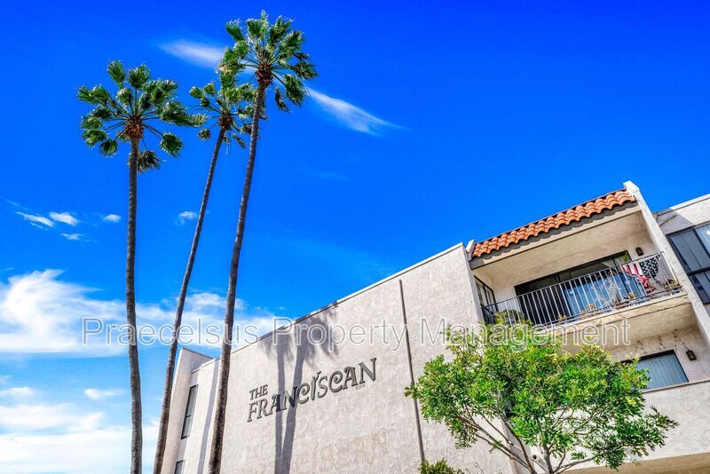 Foto principal - 6780 Friars Rd