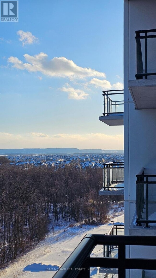 Building Photo - 750 Whitlock Ave