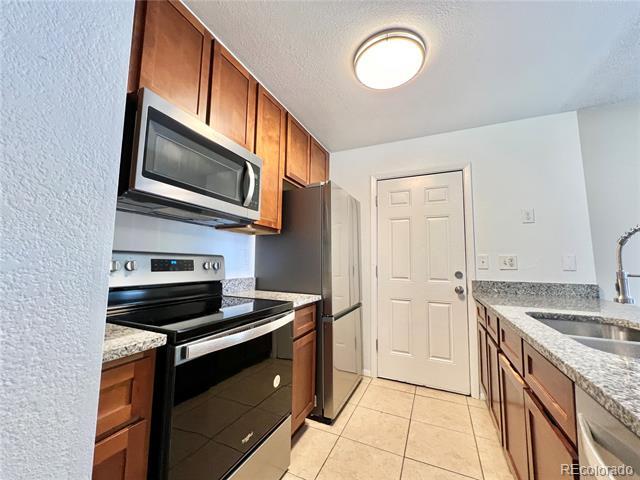 Building Photo - 3739 S Granby Way