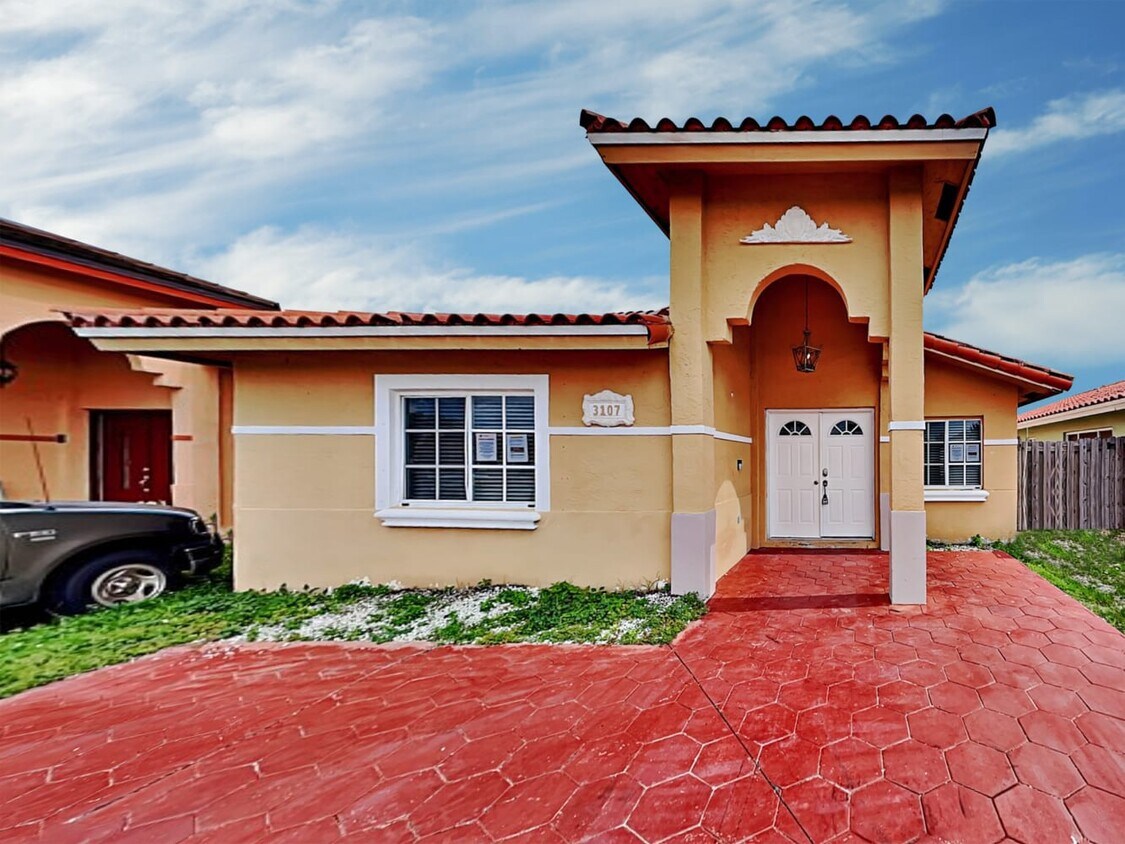 Primary Photo - 3107 W 69th Pl