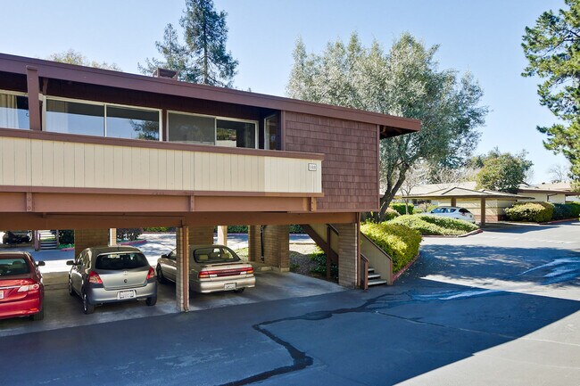 Building Photo - 500 W Middlefield Rd