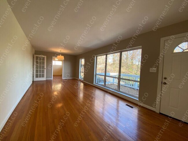 Foto del edificio - 3225 Social Cir