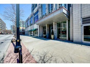 Building Photo - 855 W Peachtree St NE