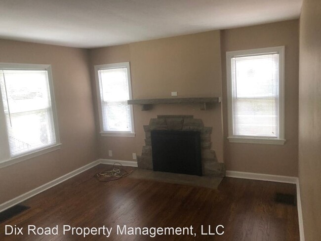 Building Photo - 3 br, 1.5 bath House - 41 Burgess Avenue,