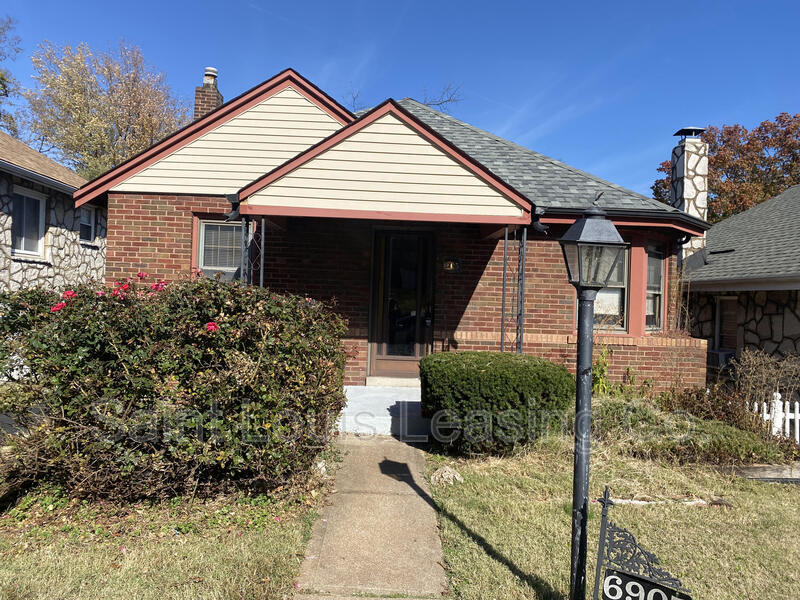 6905 Woodrow Ave, Normandy, MO 63121 House Rental in Normandy, MO