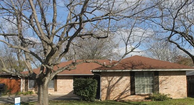 House Front View - 10623 Golden Quail Dr