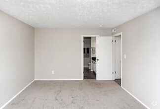 2BR, 2BA/Aurora - 1100 SF - The Eclipse Apartment Homes