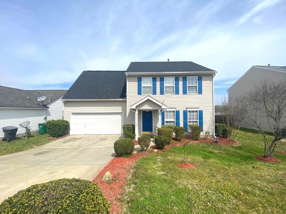 Primary Photo - 7115 Smithton Ln
