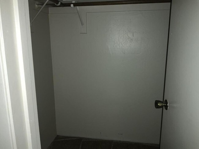 Foto del edificio - 908 W. Cameron St.
