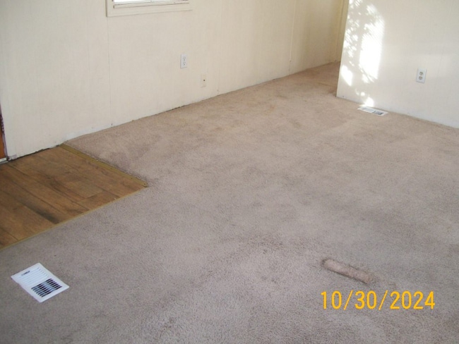 Building Photo - 430 N C St