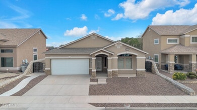 Building Photo - 14350 N Cave Dr