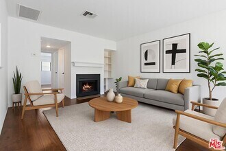 Building Photo - 5322 Colodny Dr