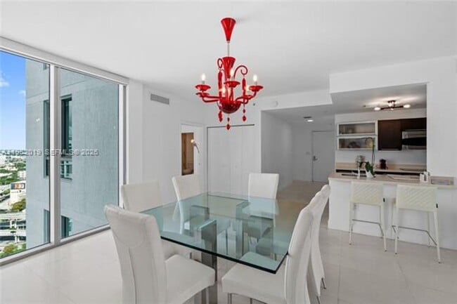 Foto del edificio - 90 SW 3rd St