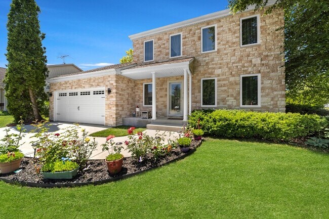 Foto del edificio - 264 N Southport Rd