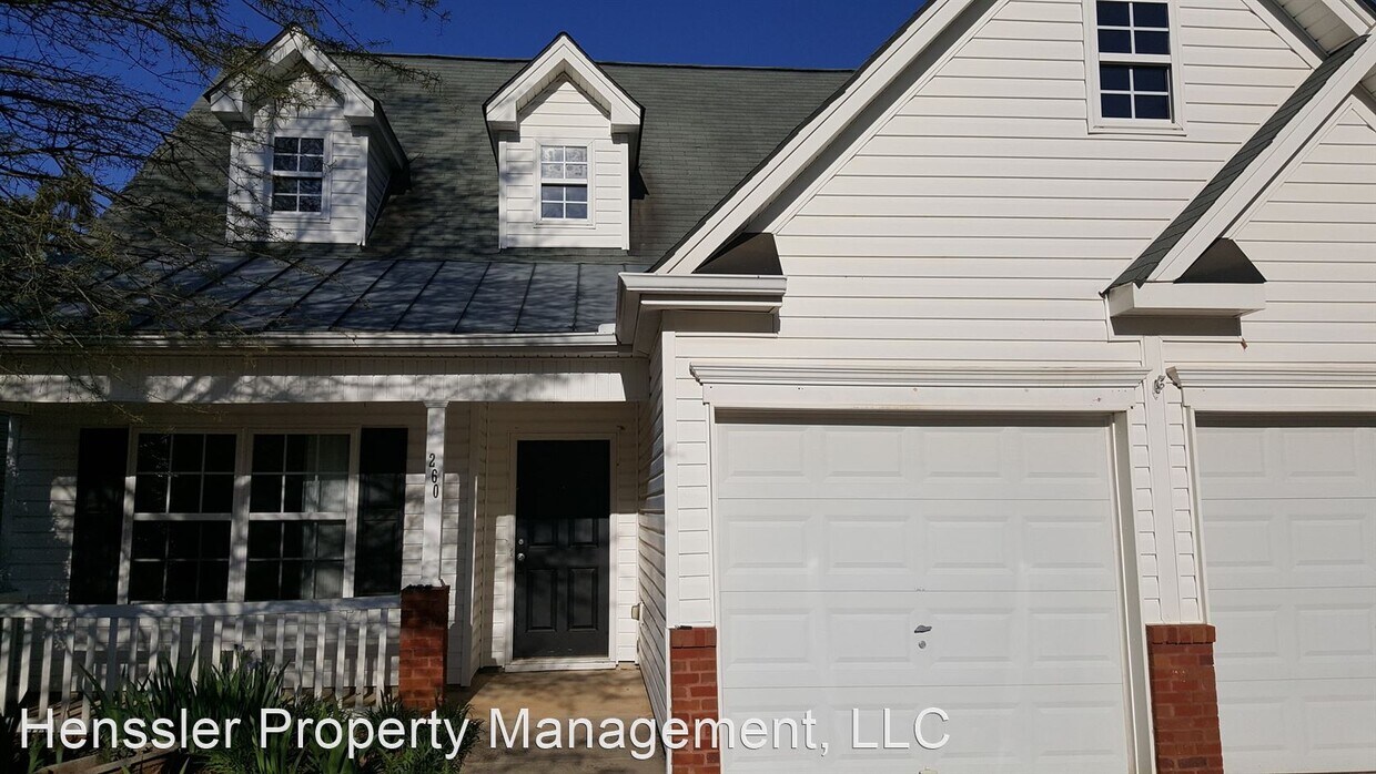 Primary Photo - 3 br, 2.5 bath House - 260 Weatherstone Po...