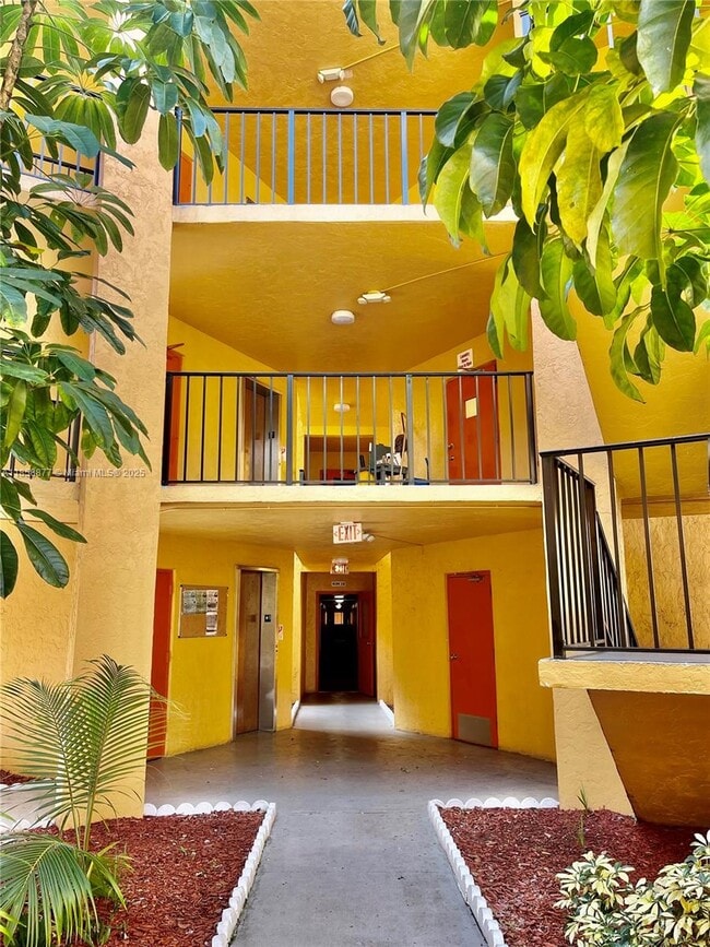Building Photo - 4374 NW 9th Ave
