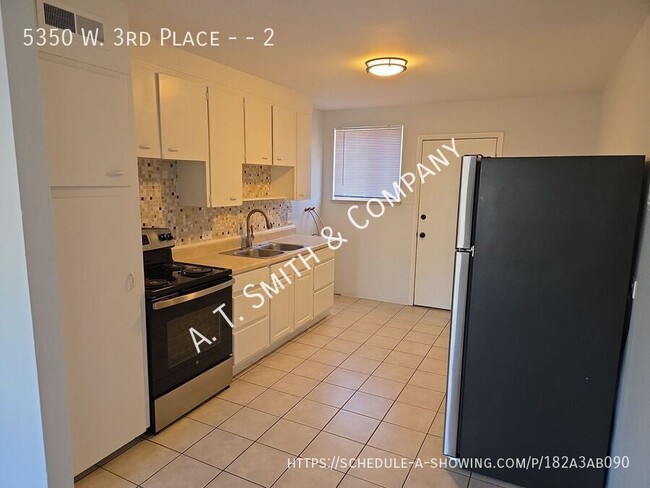 Building Photo - 5350 W 3rd Pl