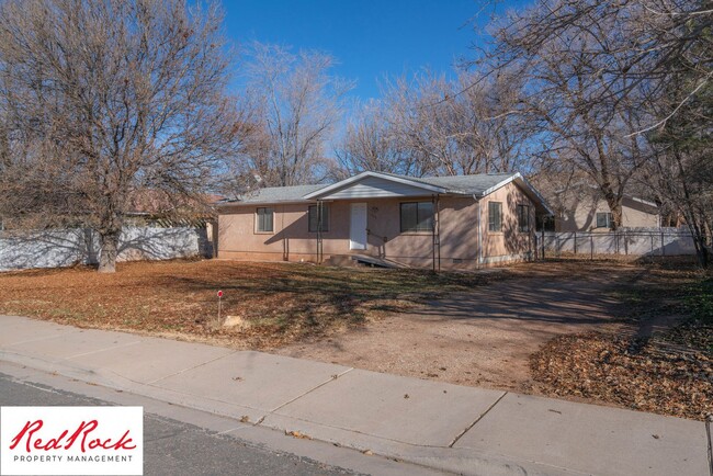 Building Photo - Charming 2 Bedroom Home in Hurricane