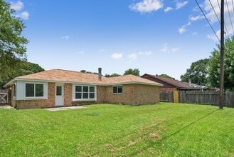 Building Photo - 1703 Millbury Dr